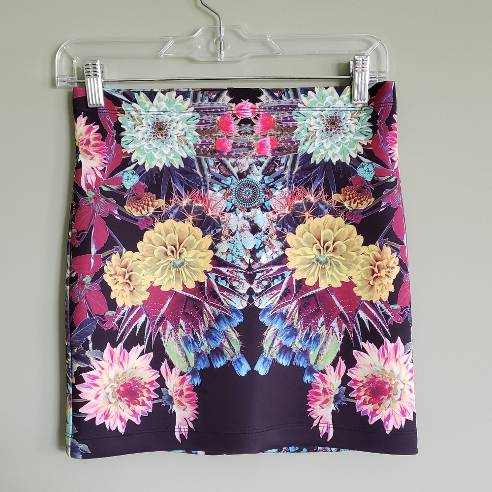 Small Clover Canyon Mixed Electric/Neon/Multi-Color Floral Print Mini Skirt